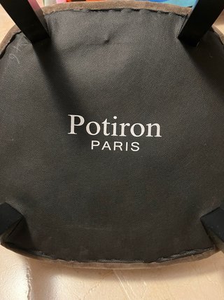 Sillón tapizado marrón