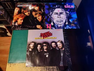 Lote 15 vinilos de Hard/Heavy 70s y 80s