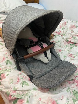 Capazo Jané Kawai gris
