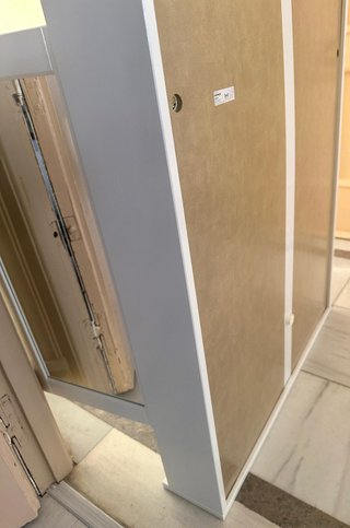 Armario baño IKEA HEMNES espejos y baldas cristal