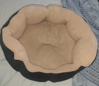 Cama para mascotas suave y cómoda