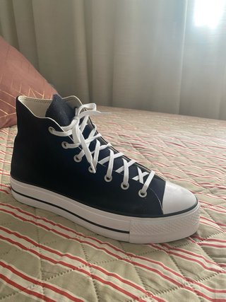 Converse plataforma negras y blancas