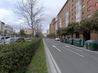 Piso en alquiler en Ermitagaña - Mendebaldea en Pamplona
