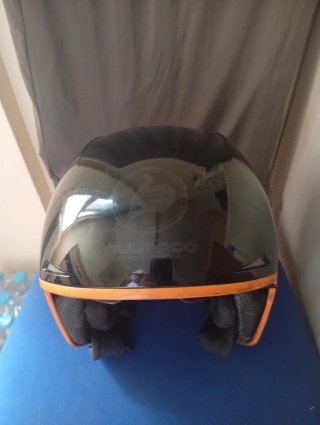 Casco Bultaco Moto talla M y guantes  talla L con