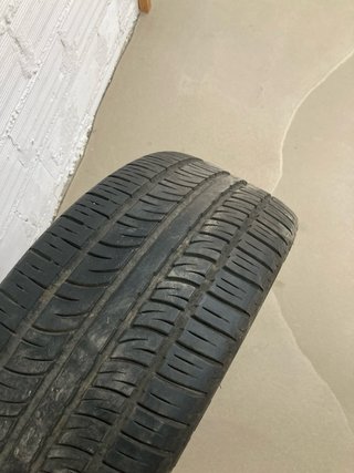 Set de 4 ruedas completas Cadillac — Giovanna 26”