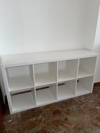 Kallax Ikea, como nueva, lista para llevar.