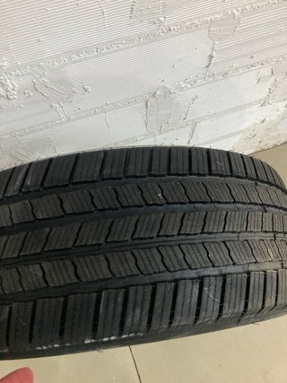 Rueda Cadillac 22 Cromada Michelin 285