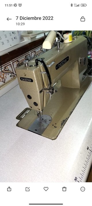 Máquina de coser industrial Brother DB2-8736-3