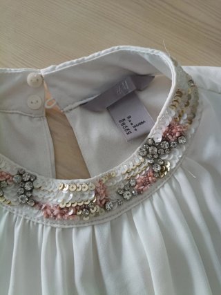 Vestido blanco con pedrería
