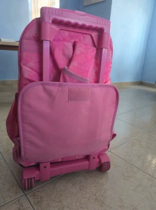 Mochila Totto rosa con carrito y 2 estuches