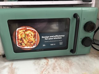 Microondas con funcion horno Cecotec Vintage