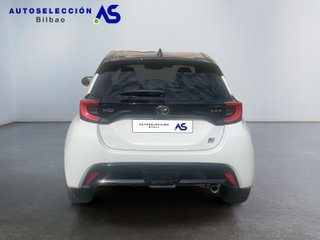 Toyota Yaris 2024