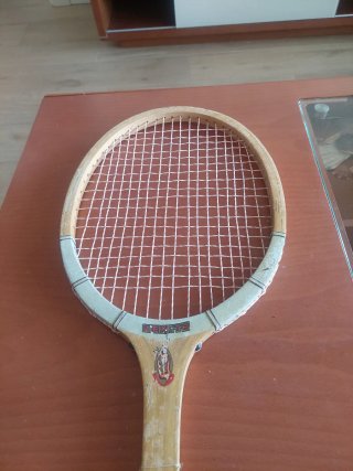 Raqueta de tenis vintage
