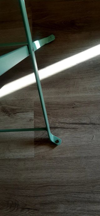 Silla plegable verde menta Ikea exterior