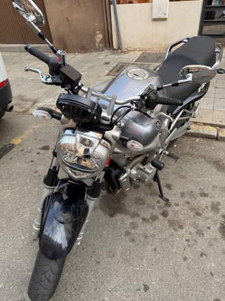 Yamaha FZ6 Naked
