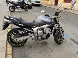 Yamaha FZ6 Naked
