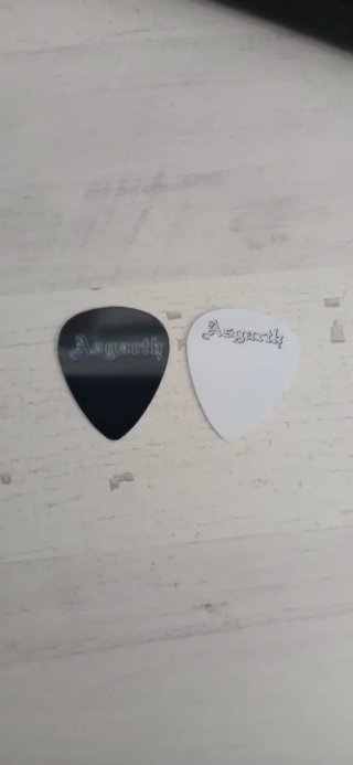 Púas de guitarra Asgarth