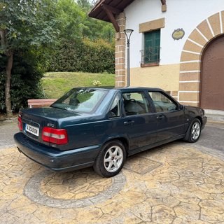 Volvo S70 2.5T EXCLUSIVE AUTO