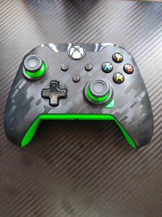 Comando Xbox One PDP Elétrico Preto