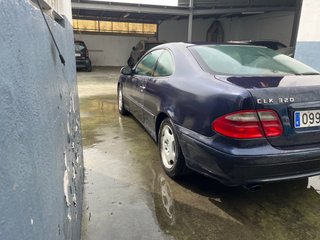 Mercedes-Benz  CLK 320