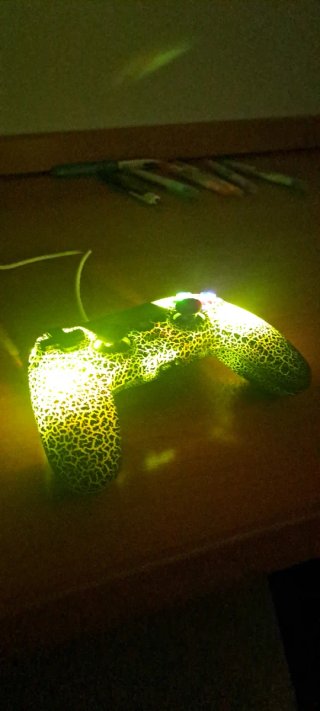 Mando T-REX PS4/PC Bluetooth RGB
