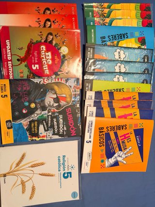 Libros de texto Karol Wojtyla 5 primaria