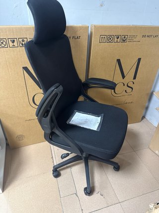 Silla ejecutiva ergonómica negra