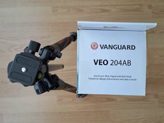 Trípode Vanguard VEO 204AB Nuevo en Caja
