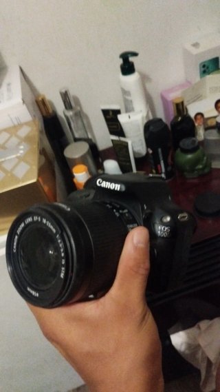 Canon EOS 100D + 2 objetivos