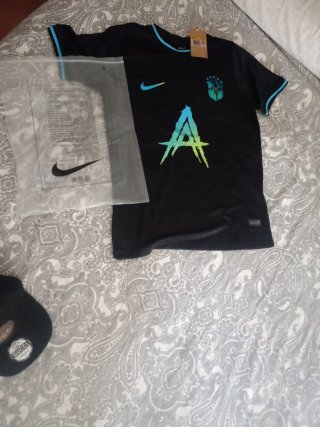 Camiseta Nike Brasil Anuel AA Negra
