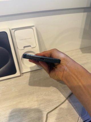 iPhone 15 Pro Max 256GB 87% Bateria