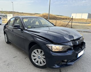 BMW Serie 3 2012 ACCIDENTADO