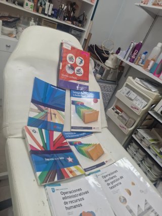 Libros de grados de diferentes cursos