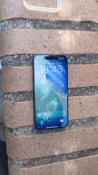 iPhone 17Pro Morado