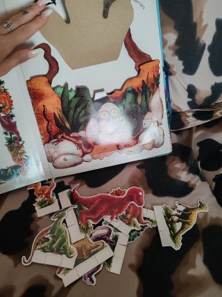 Libro el valle de los dinosaurios