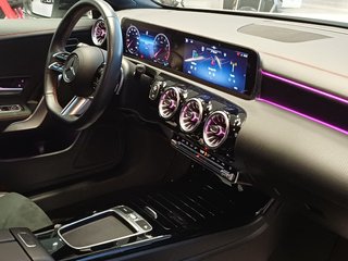 Mercedes-Benz Clase CLA 200 COUPE-2025