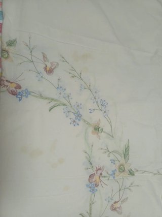 Mantel bordado floral para mesas grandes