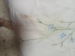 Mantel bordado floral para mesas grandes