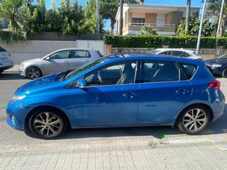 Toyota Auris 2014