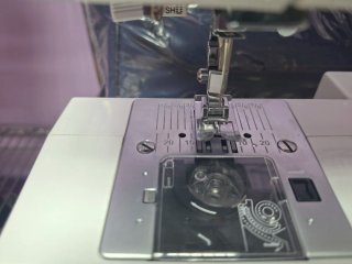Máquina de coser Alfa 474