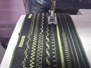 Máquina de coser Alfa 474