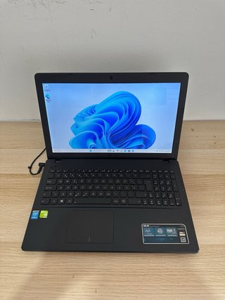 Portatil Asus + SSD + GeForce 820M