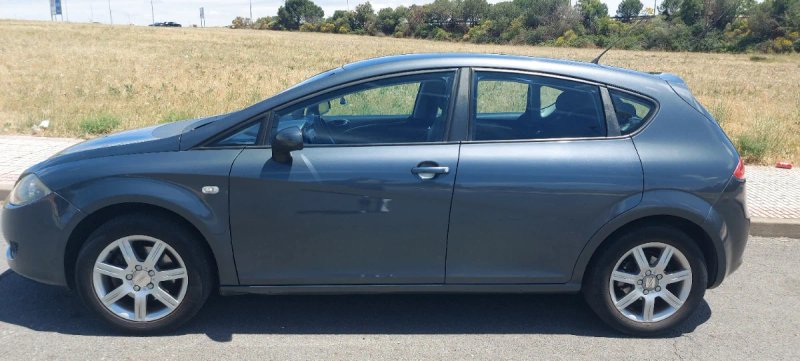SEAT Leon 2007 - foto 1