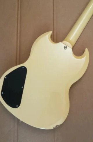 Guitarra Epiphone SG 61 G400