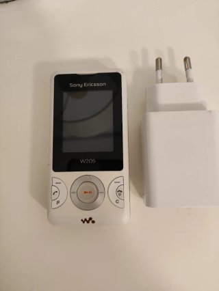 Sony ericcson W205 Walkman
