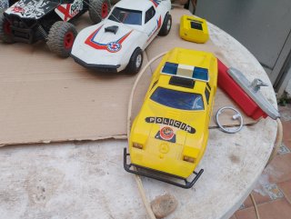 Lote 4 coches radiocontrol (falta mando)