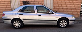 Peugeot 406
