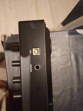 Teclado Alesis V49
