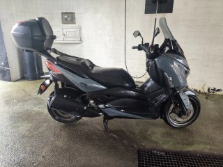 Yamaha XMAX 300 Tech MAX Negra/Gris