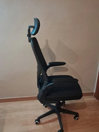 Silla de escritorio ergonómica Nueva a estrenar.